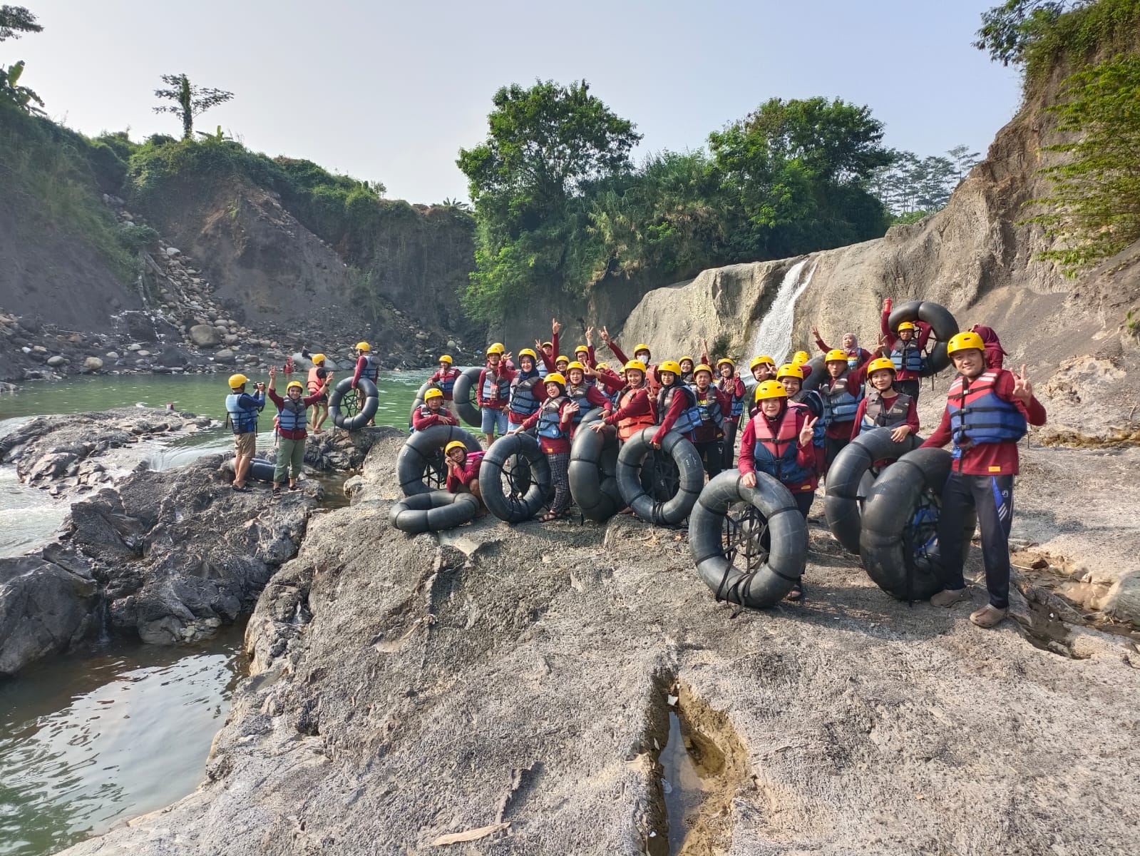 Tubing Cibayawak